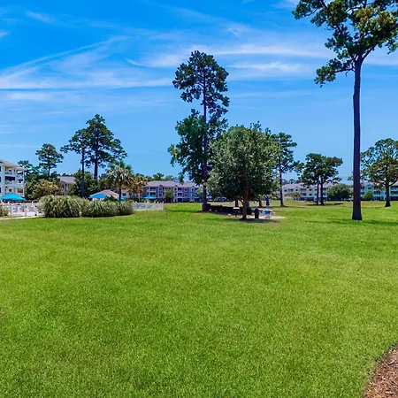 Oasis On The Greens